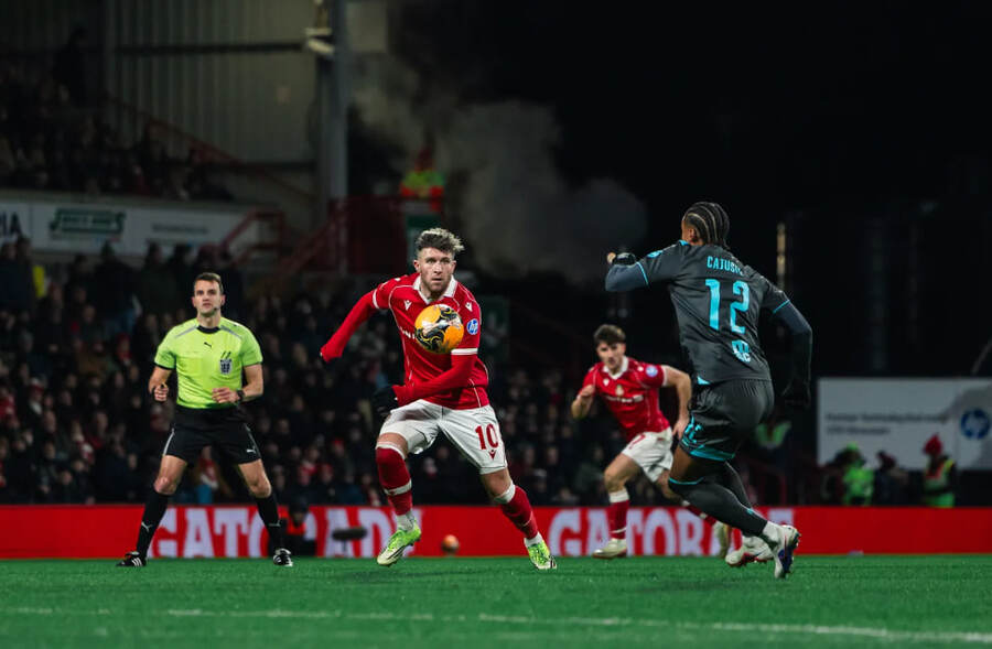 Wrexham vs Ipswich Town (02:45 – 14/02) | Xem lại trận đấu