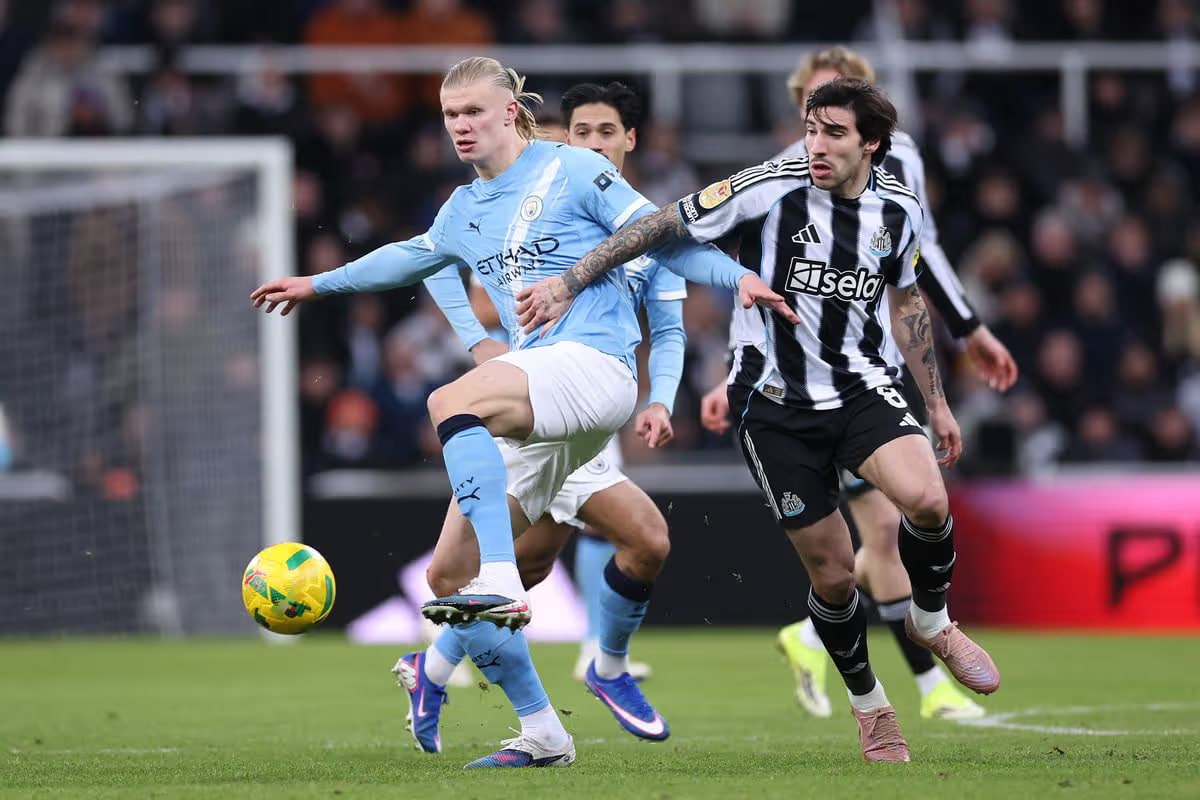 Manchester City vs Newcastle United (03:00 – 05/02) | Xem lại trận đấu